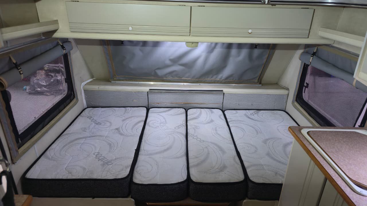 The Old School Explorer - (KTMJP02) photo 2